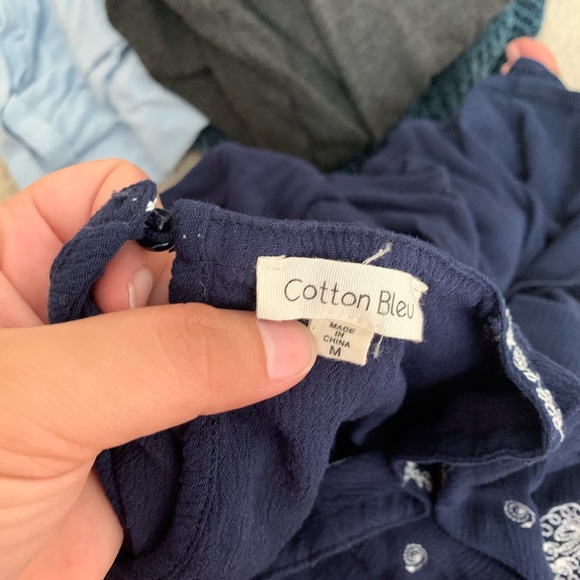 Blue embroidered tunic - Picture 2 of 2